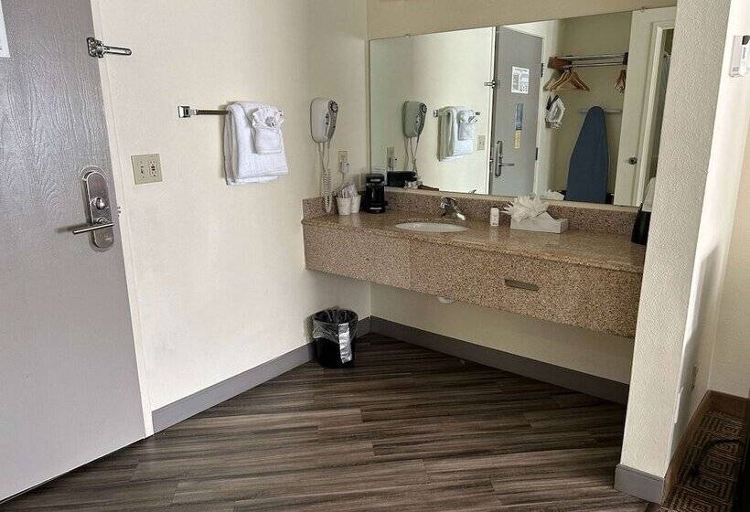 חדר דלוקס, La Quinta By Wyndham Orlando South