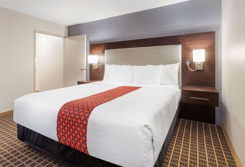 Suíte Presidencial, La Quinta By Wyndham Rockford