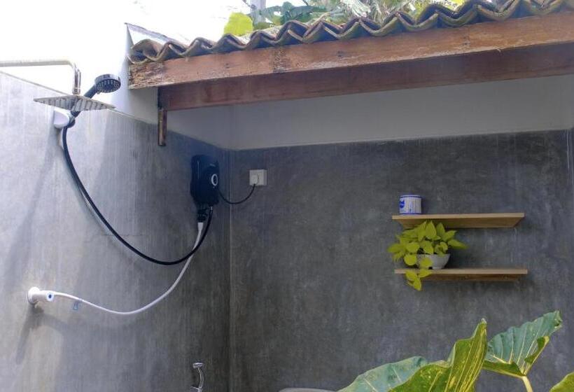 标准间, Surf Lodge Madiha