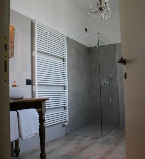 デラックスルーム, Agriturismo Le Zorlesche