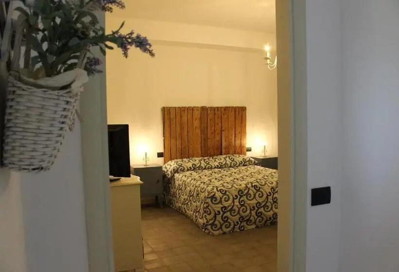 デラックスルーム, Agriturismo Le Zorlesche