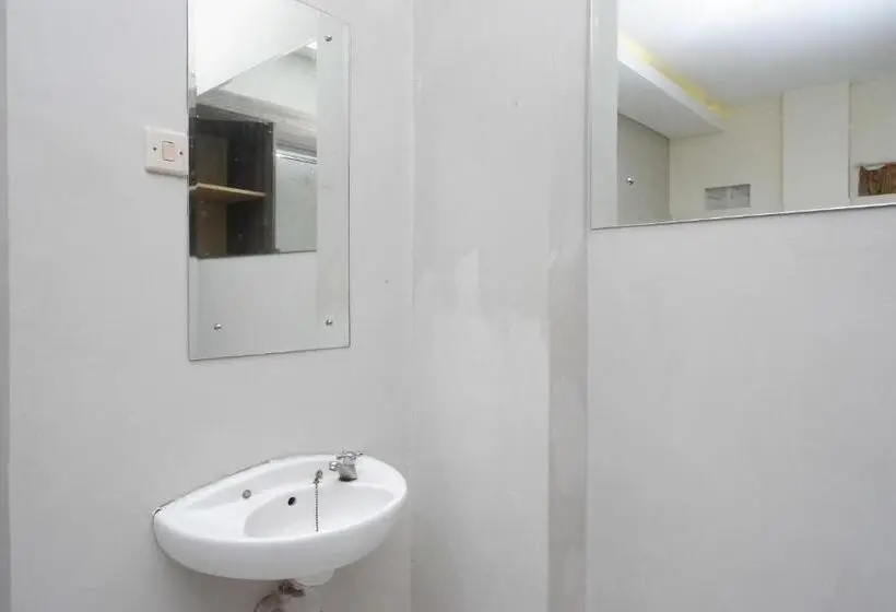 ファミリールーム, Reddoorz Near Rsud Margono Purwokerto 3