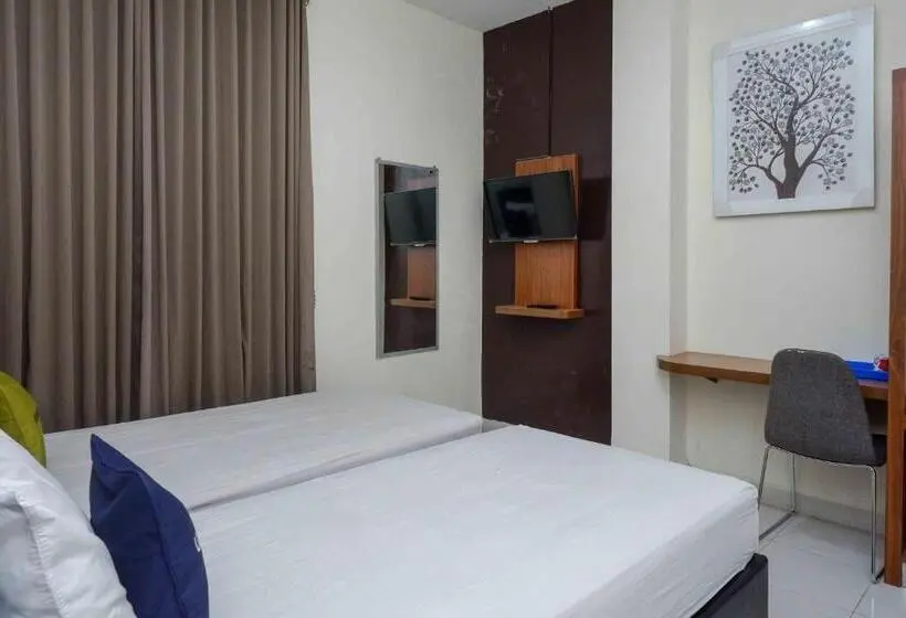 デラックスルーム, Reddoorz Near Rsud Margono Purwokerto 3