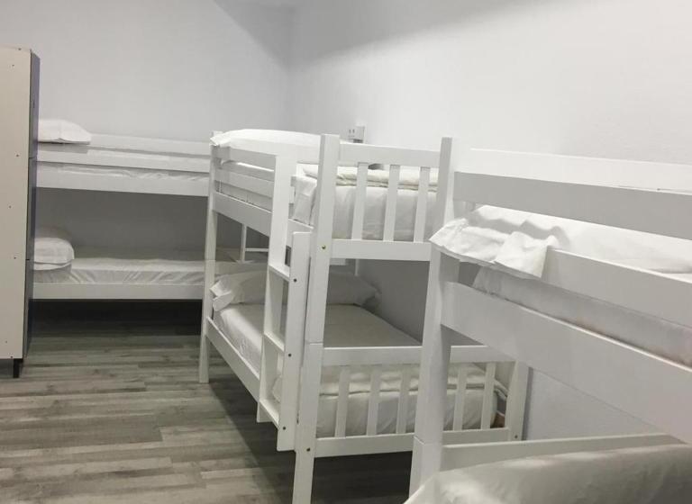 Семейный Номер, Alojamientos Turísticos Barbate