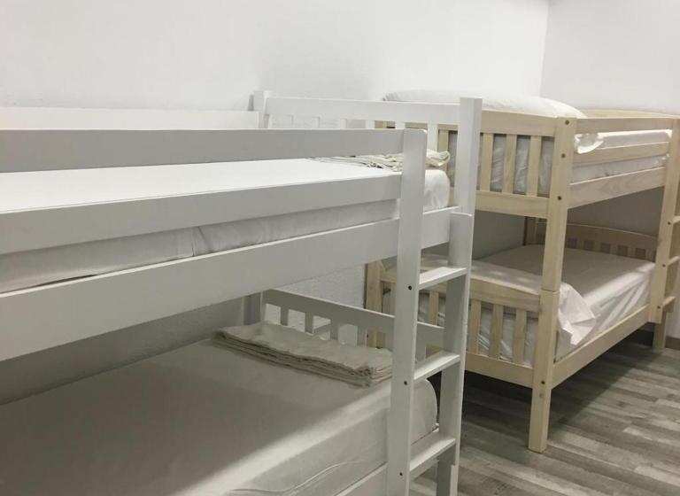 Семейный Номер, Alojamientos Turísticos Barbate