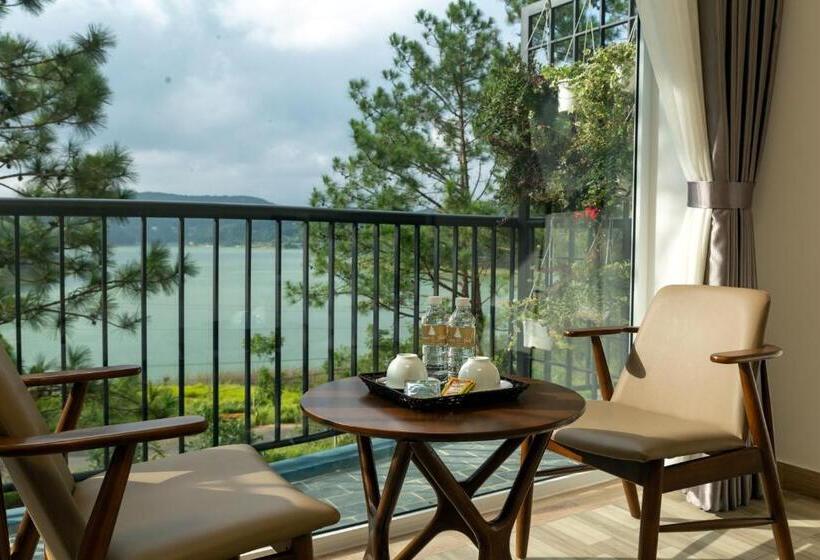 اتاق استاندارد با چشمانداز دریاچه, Romeo & Juliet S Hồ Tuyền Lâm Dalat