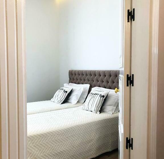 اتاق استاندارد, 9 Muses