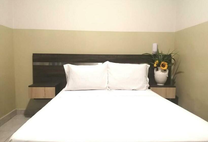 스탠다드 룸, Brickell