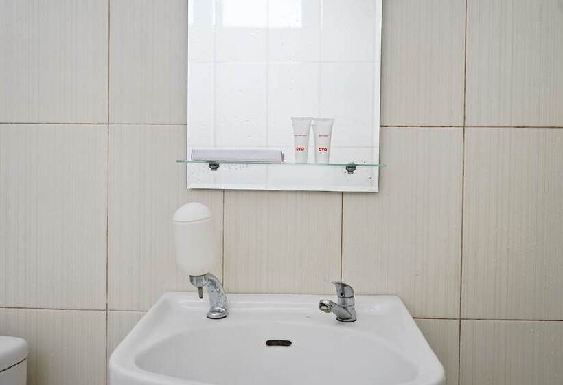 标准间, Oyo 1167 Home Sty Residence