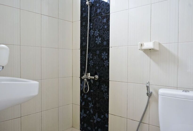 家庭套房, Oyo 1167 Home Sty Residence