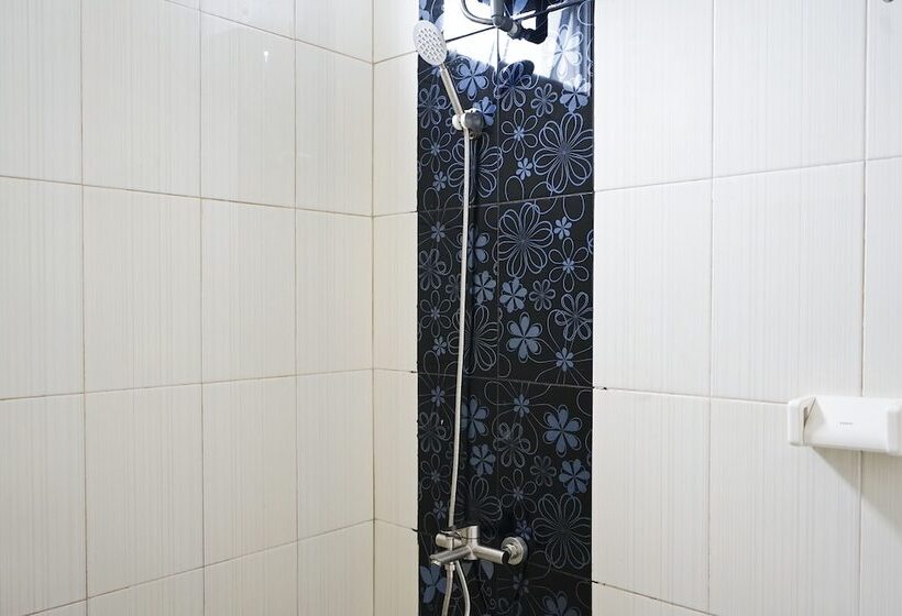 家庭套房, Oyo 1167 Home Sty Residence