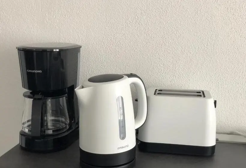 スタンダードスタジオ, Libarty Appartments