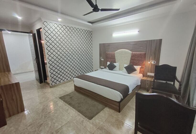 اتاق لوکس, White Pearl