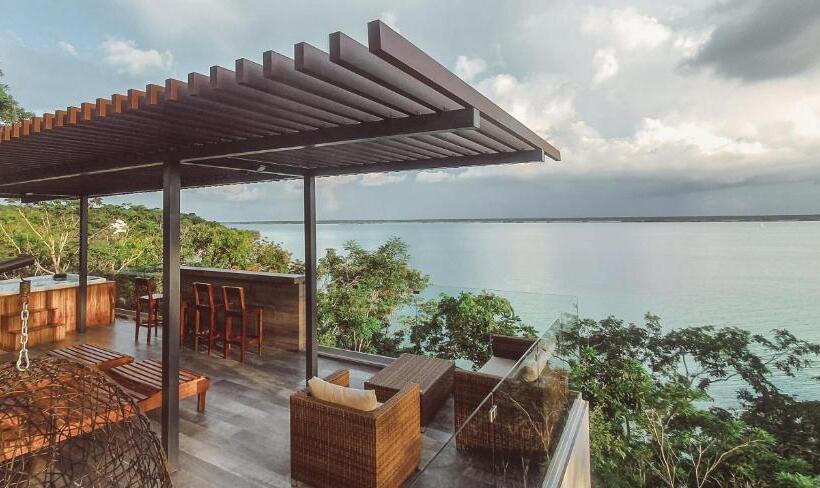 Suite with lake view, Mbh Maya Bacalar Hotel Boutique