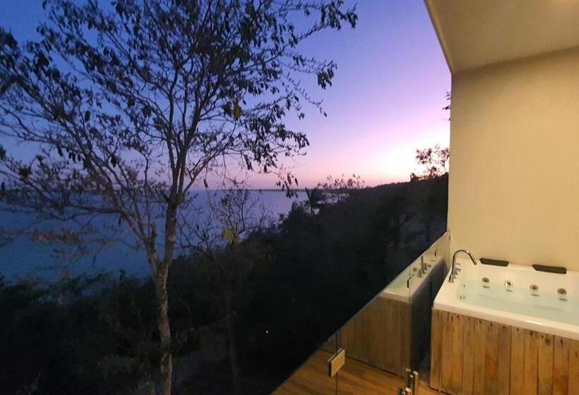 キングサイズベッドのデラックススイート, Mbh Maya Bacalar Hotel Boutique