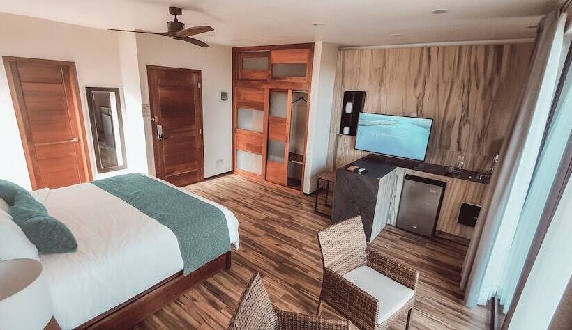 Suite with lake view, Mbh Maya Bacalar Hotel Boutique