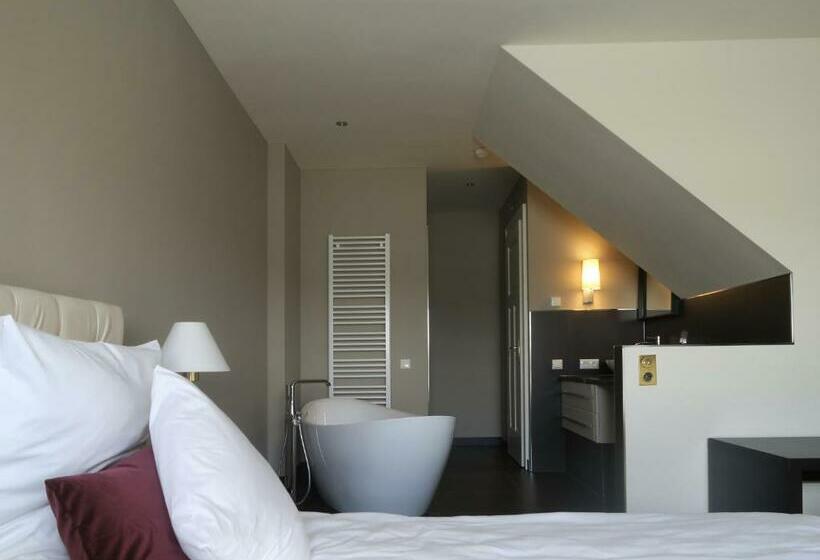 デラックスルーム, Hollerbusch