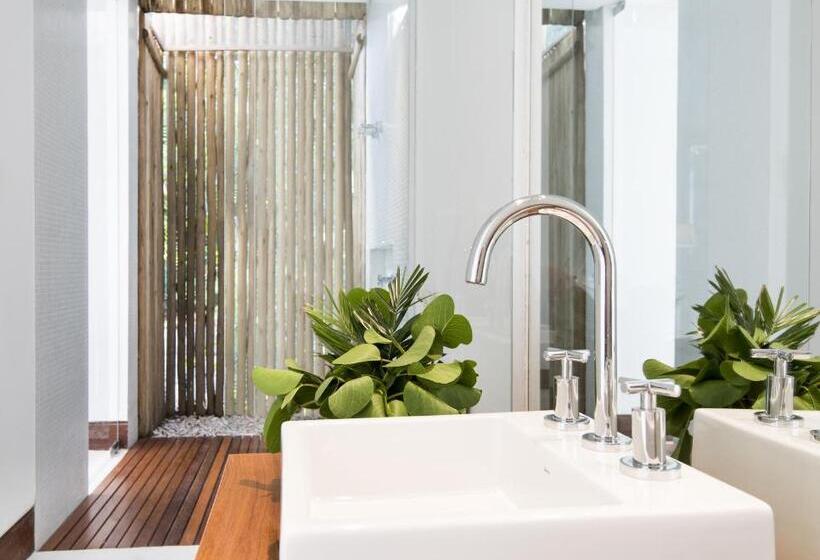 ویلای یک اتاق خوابه با استخر شنا, Pool Villas Tivoli Ecoresort