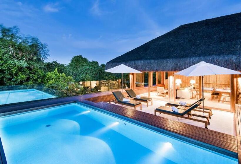 ویلای یک اتاق خوابه با استخر شنا, Pool Villas Tivoli Ecoresort