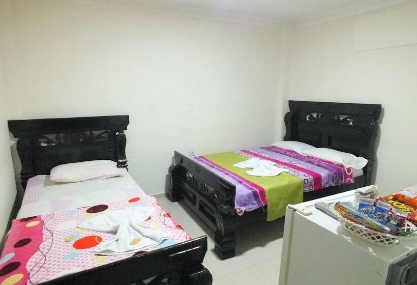 اتاق استاندارد, Emeralda Inn