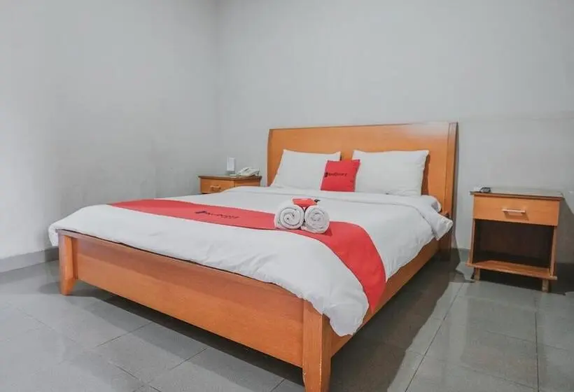 Standard-huone, Reddoorz Premium @ Jalan Pal 10 Jambi