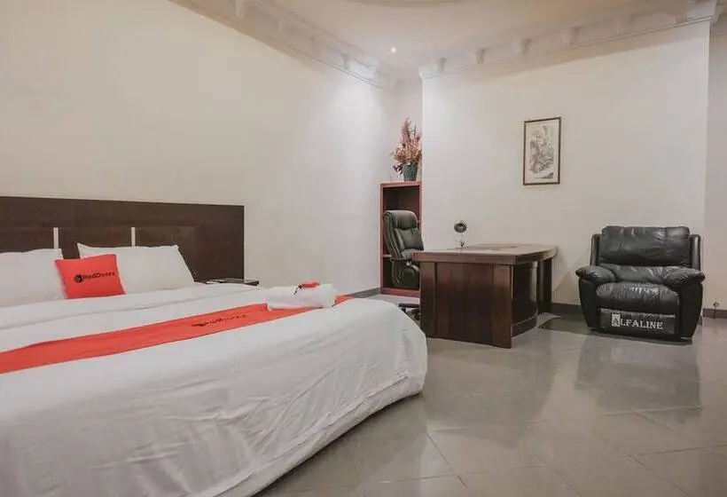 Sviitti, Reddoorz Premium @ Jalan Pal 10 Jambi