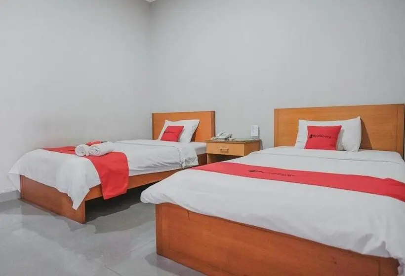 Standard-huone, Reddoorz Premium @ Jalan Pal 10 Jambi