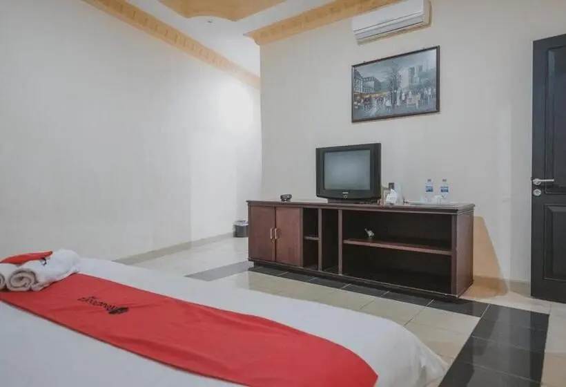 Juniorsviitti, Reddoorz Premium @ Jalan Pal 10 Jambi