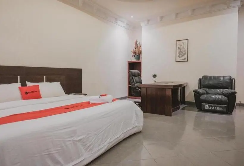 Sviitti, Reddoorz Premium @ Jalan Pal 10 Jambi