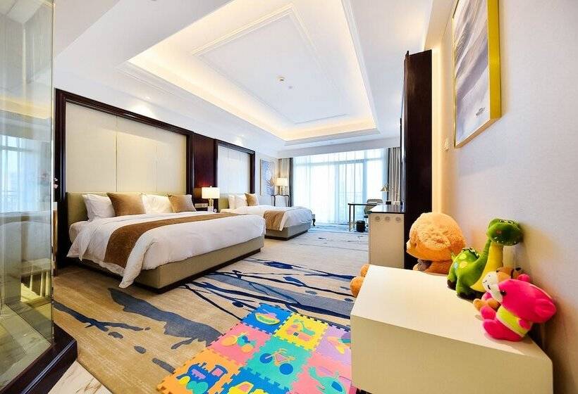 غرفة عائلية, Wyndham Grand Plaza Royale Kaicheng Anji