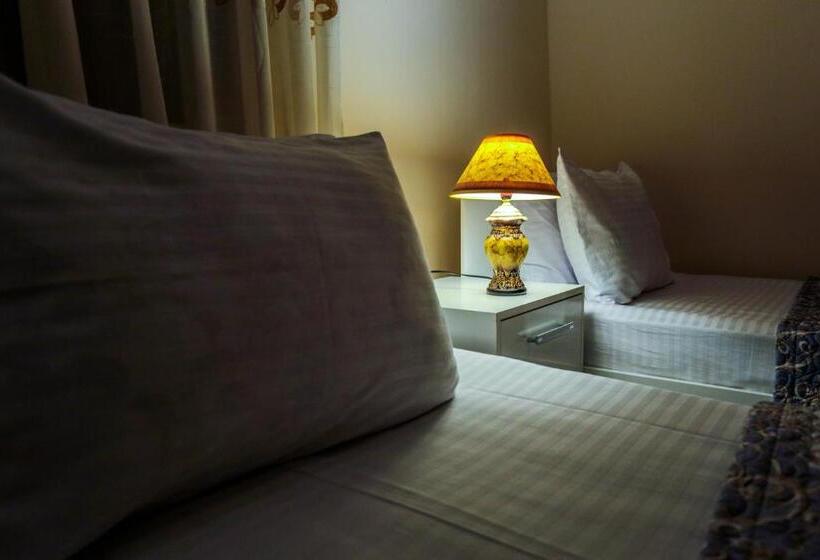 4인용 스탠다드 룸, Rudakiy Guest House