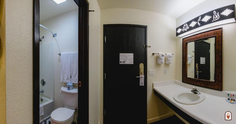 غرفة قياسية, Best Western Capital City Inn