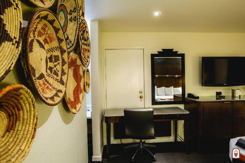 غرفة قياسية, Best Western Capital City Inn