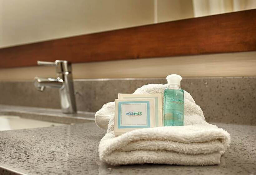 スイート, Best Western Elkhart Inn & Suites