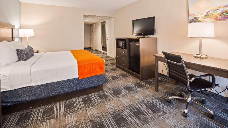 キングサイズベッドのスイートルーム, Best Western Plus Alexandria Fort Belvoir