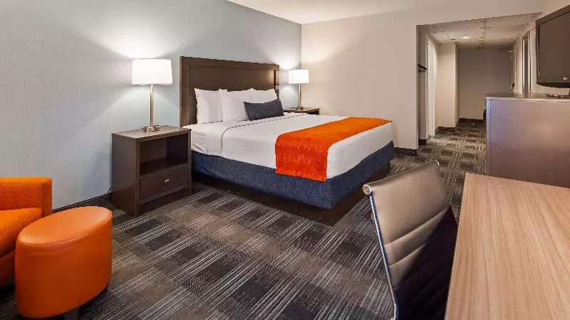キングサイズベッドのスイートルーム, Best Western Plus Alexandria Fort Belvoir