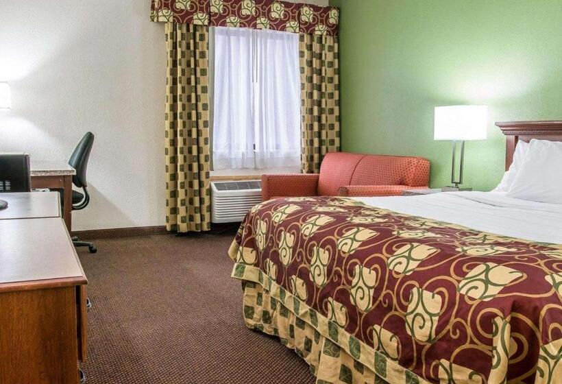 带大床的标准间, Clarion Inn I94 Near Expo Center