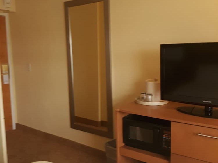 スタンダードルーム, Lakeside Inn