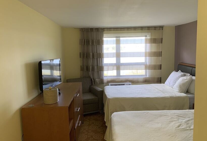 Номер Стандарт Вид на Озеро, Lakeside Inn