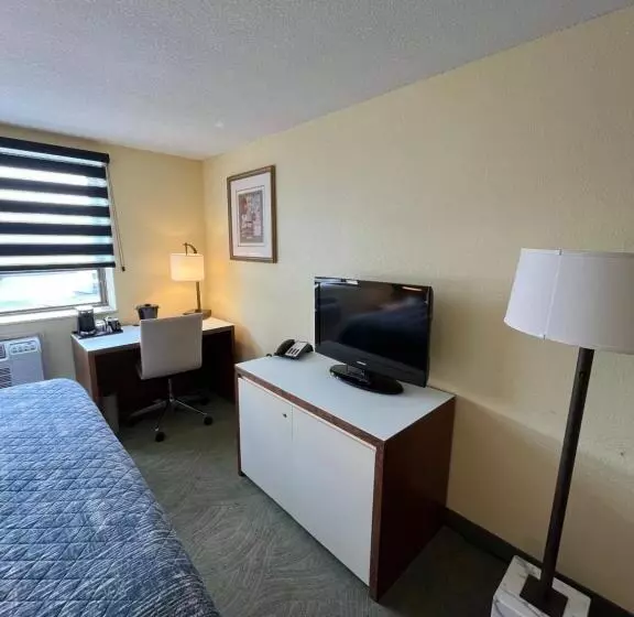 اتاق استاندارد با تخت بزرگ, Lakeside Inn