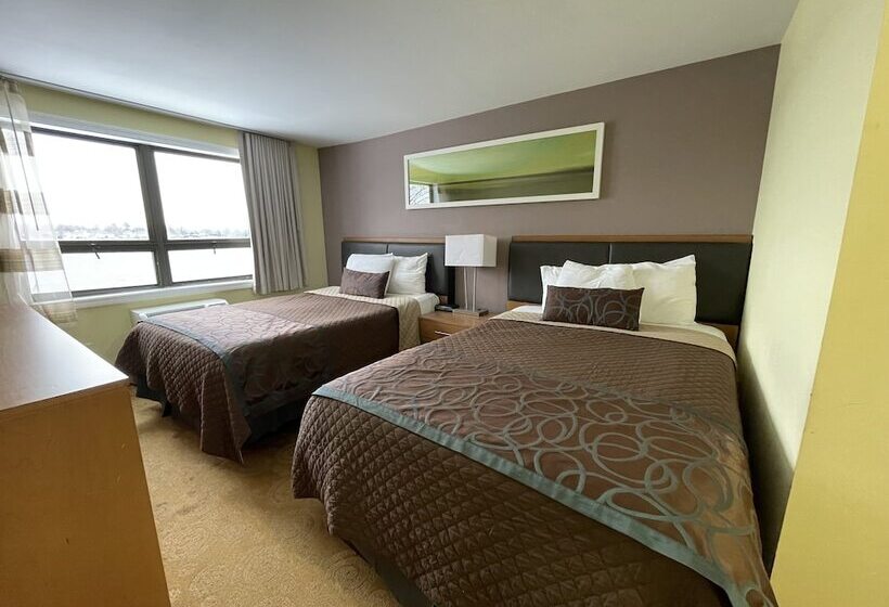 レイクビュースタンダードルーム, Lakeside Inn