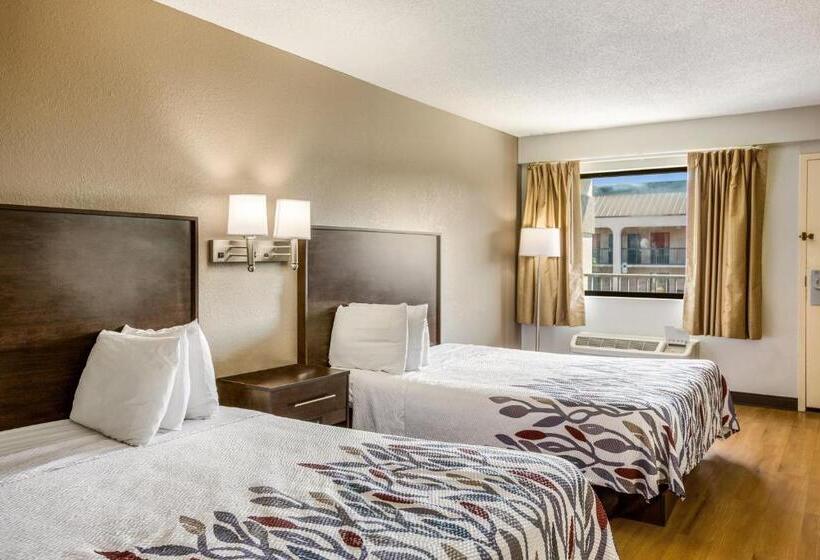 Номер Deluxe, Red Roof Inn Fayetteville I95