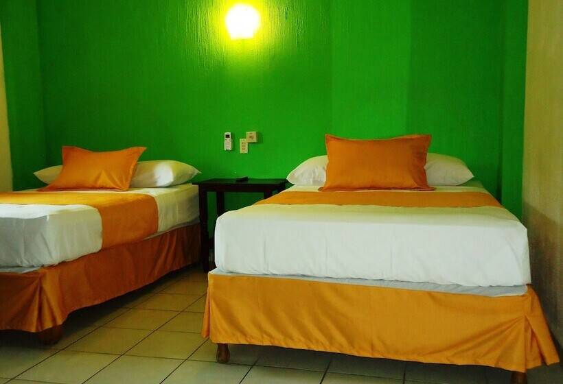 اتاق اکونومی, Casa Mexicana Barra De Navidad