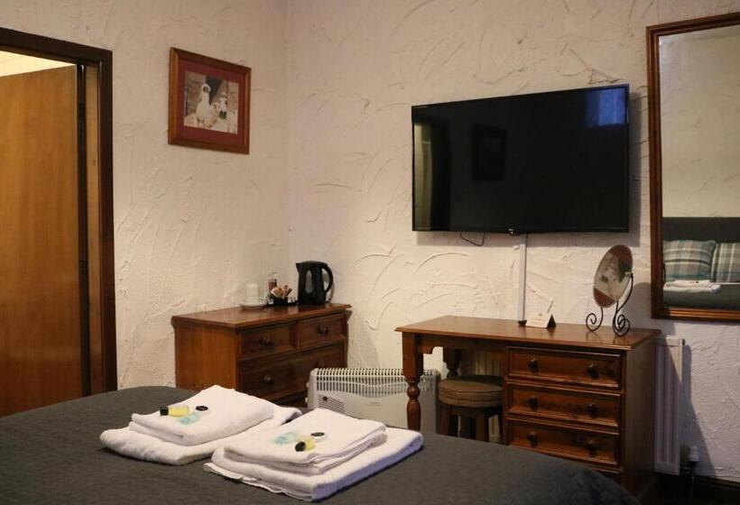 디럭스 룸, Black Dog Inn