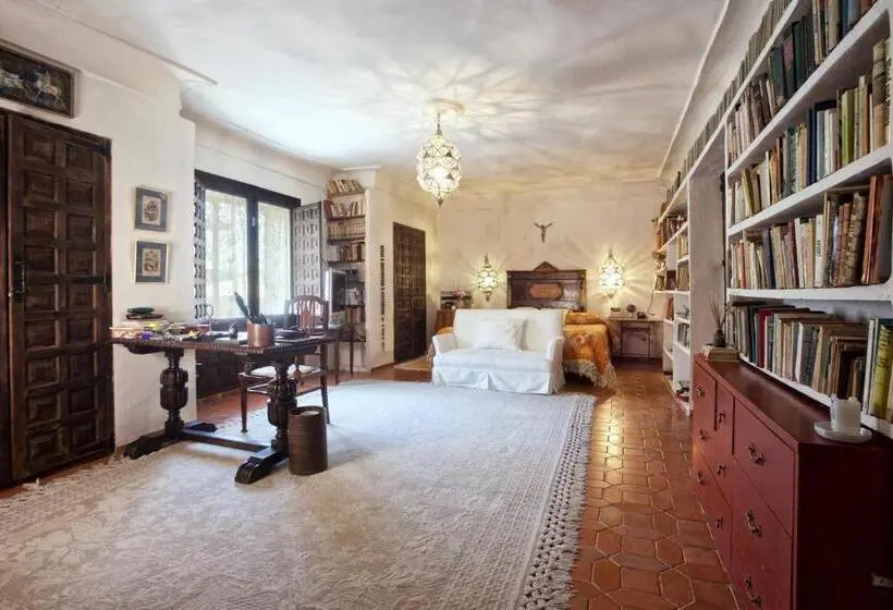 デラックススイート, Casa Palaciega El Cuartel