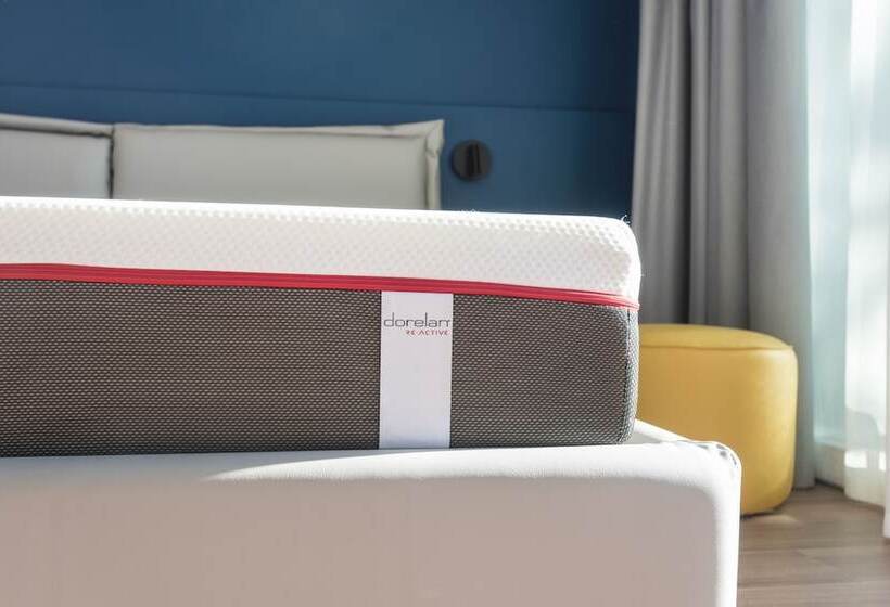 수피리어 룸, Hoody Active & Happiness