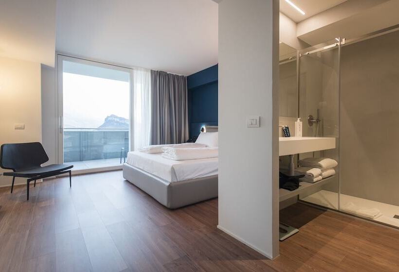 스탠다드 발코니 룸, Hoody Active & Happiness