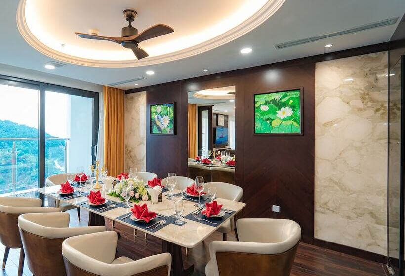 سوئیت پرزیدنت, D Lioro Hotel & Resort