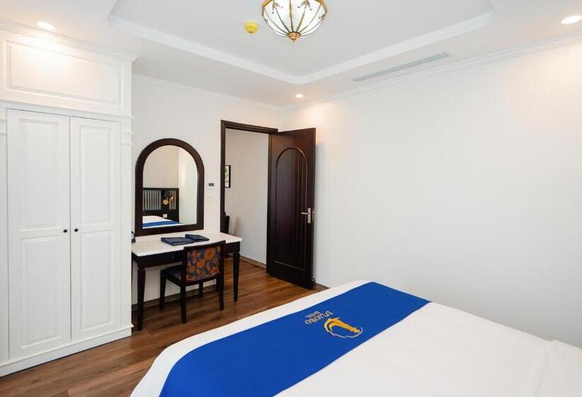 سوییت لوکس, D Lioro Hotel & Resort
