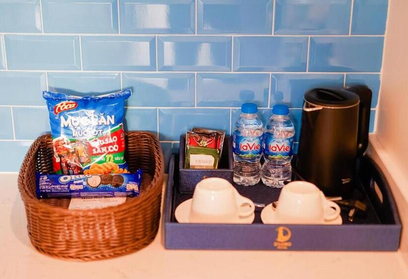 سوئیت با بالکن, D Lioro Hotel & Resort